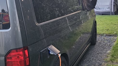 Indy  – VW Transporter Campervan 2021 - 4 Berth