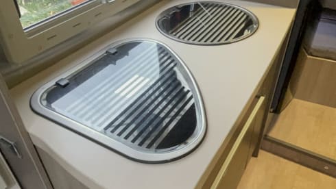 Gordon  – 6 berth Ford transit Chausson C636. Excellent condition. 