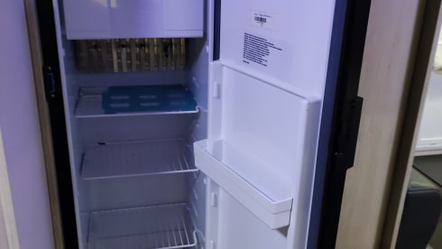 Camping-Car Capucine 5 places, avec climatiseur cellule.