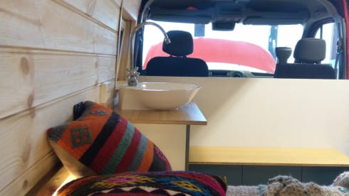 On the road with Red Hot Chili Pepper bus (2 persons)