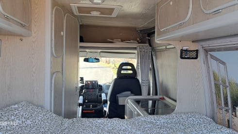 2p Peugeot bus with toilet