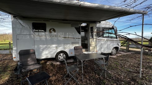 4p Bavaria/Pilote Integraal (I speak Dutch, je parle français)