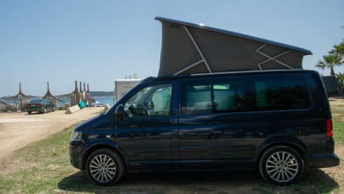 4p Volkswagen bus from 2013