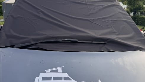 2-person Mercedes-Benz Vito camper van from 2011