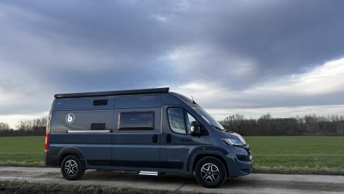 4p Benimar bus uit 2024