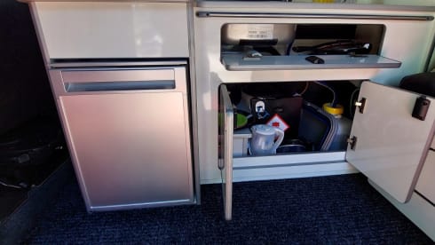 Blue Bell – 4 berth campervan for exciting escapes