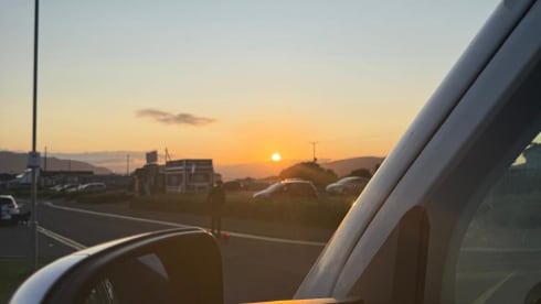 Peugeot-Alkoven mit 5 Schlafplätzen aus dem Jahr 2010