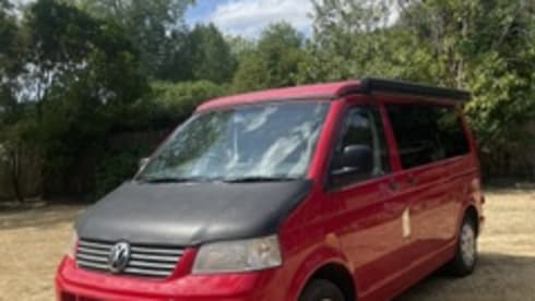 Volkswagen campervan met 4 slaapplaatsen uit 2005