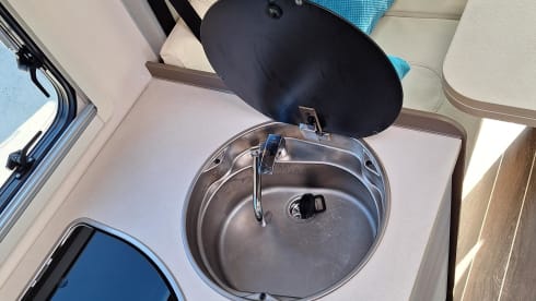 4 Person Rimor semi-integrated from 2024