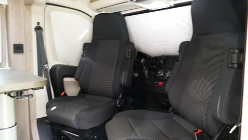 3p luxury camper van, perfect for tall people