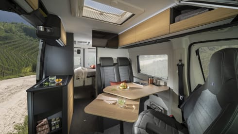 Adria Twin 640 SGX E