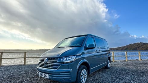 Acorn – 4 Berth Luxury VW Pop Top Campervan Loch Lomond