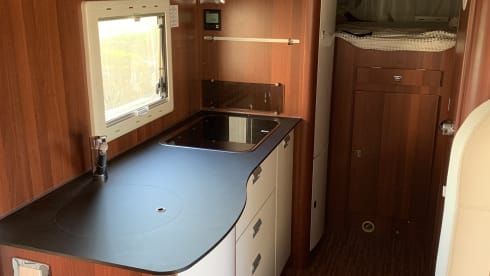 Rimor – Fully equipped camper with every comfort !!