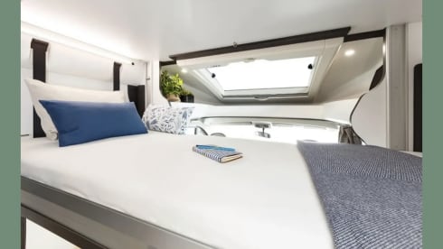 6. Amico – Luxury Motorhome Benimar Tessoro 463 Nortautokapp