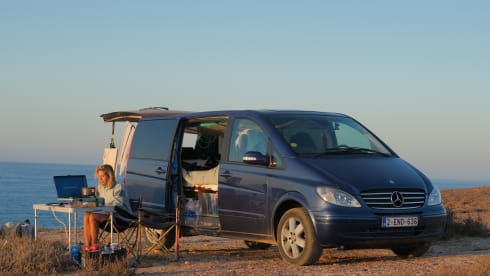 2p Mercedes-Benz Wohnmobil von 2008