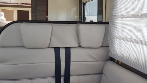 McLoui – 5 person McLouis from 2017