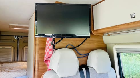 Tourer 6.4 – 2p Carado bus from 2019