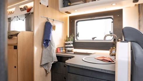 CamperKos – 5 p Sunlight T680 from 2024 with automatic transmission 