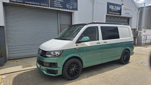 2019 VW Transporter T6 Campervan – Family & Adventure Ready