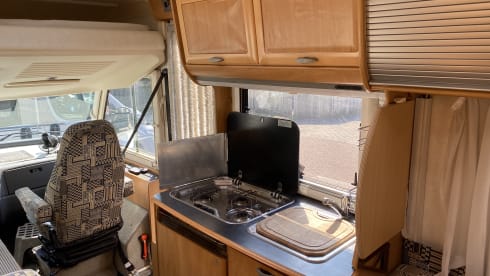 4p Hymer integrated uit 1998