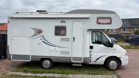 4p Fiat alcove from 2003