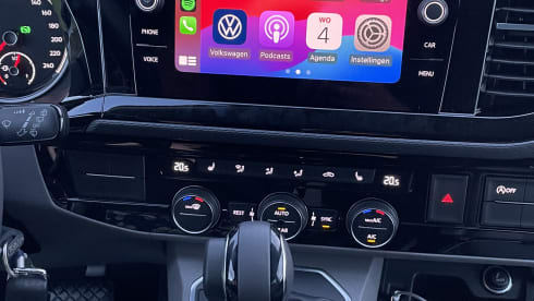 JEAN – JEAN- 4p Volkswagen California Ocean full option 2023 - Automatic