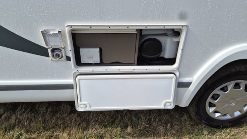 4p Chausson halbintegriert ab 2019