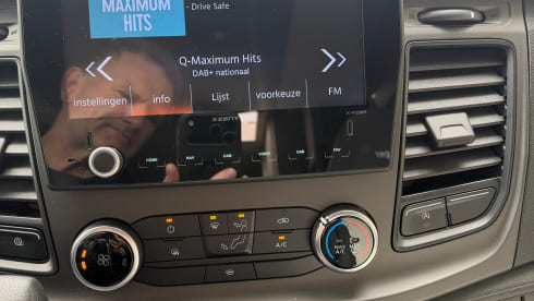 4p Ford Challenger semi-integrated uit 2023 (Diesel - Automaat)