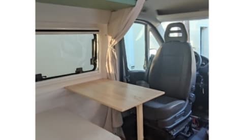 Chiara Previ – Simple wild life