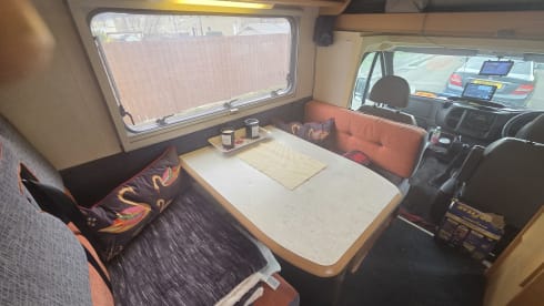 Pracilla  – 6 berth Ford alcove from 2006