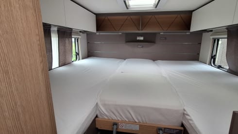 4-pers familie camper, LMC half integraal 2025
