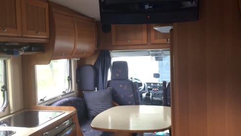 Beautiful Roller Team camper for 4 people