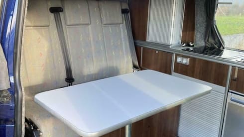 Keep it Simple – 4p Volkswagen bus uit 2004