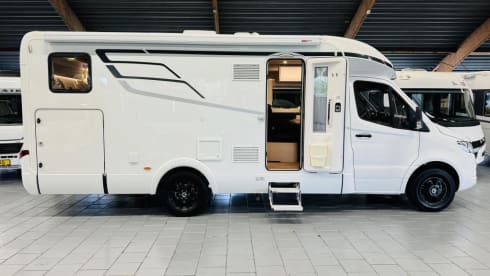Luxe en comfort – 4p Hymer semi-integrated from 2023
