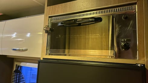 Havana – 6 birth Motorhome Fully INSURED and Equipped + breakdown cover