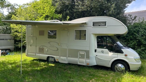 Rimor – 6p Ford alcove uit 2005