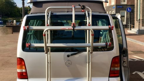 Campert (op zn Rotterdams) – Mercedes Vito 112cdi camper van (2002) - automatic