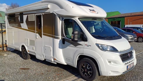 Dolce Farniente – 4 McLouis semi-integrated from 2018