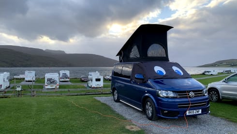Seve – 4 berth Volkswagen campervan from 2015