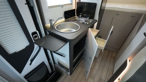 Soigneur – 3+1 McLouis semi-integrated from 2024
