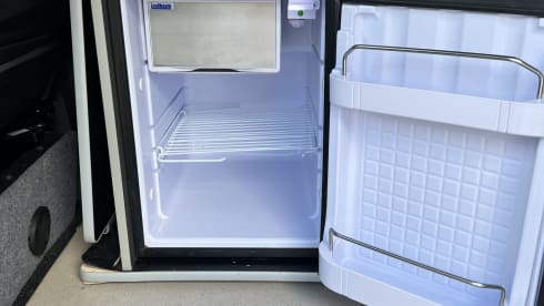 VW_VACAY – 4 berth Volkswagen campervan from 2020