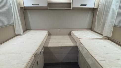 Mary Hen 2 – Autotrail F70 2024 à 6 couchages