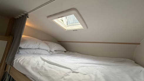 Big Beast – 4 - 6 Berth Spacious Campervan