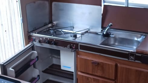 All Inclusive - Off Grid - Old Timer – 6p Hymer integrated uit 1988