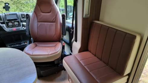 4p Bürstner semi-integrated from 2015