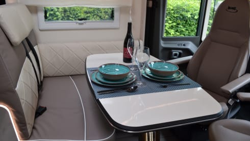 Fiat MC Louis Carat 873 integral from 2022