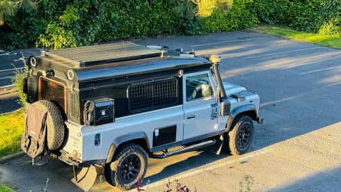 Silver Bullet Defender – 2p Land Rover bus from 2012