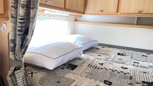 Coosie Camper  – Family camper with tent for 6 people