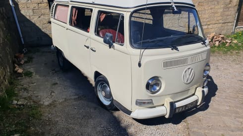 Begbie – 1968 VW T2 Early Bay