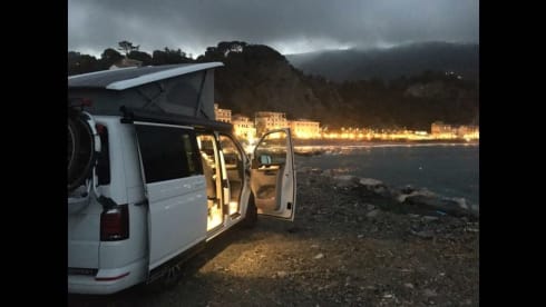 VW Bulli T6.1 California Ocean Edition